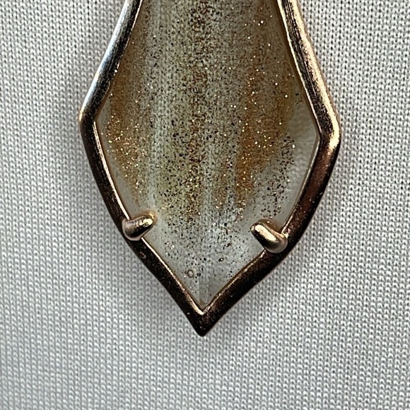 Rare Kendra Scott Gold Tone Glitter Dust Drop Pendant Necklace Boho - Picture 3 of 5